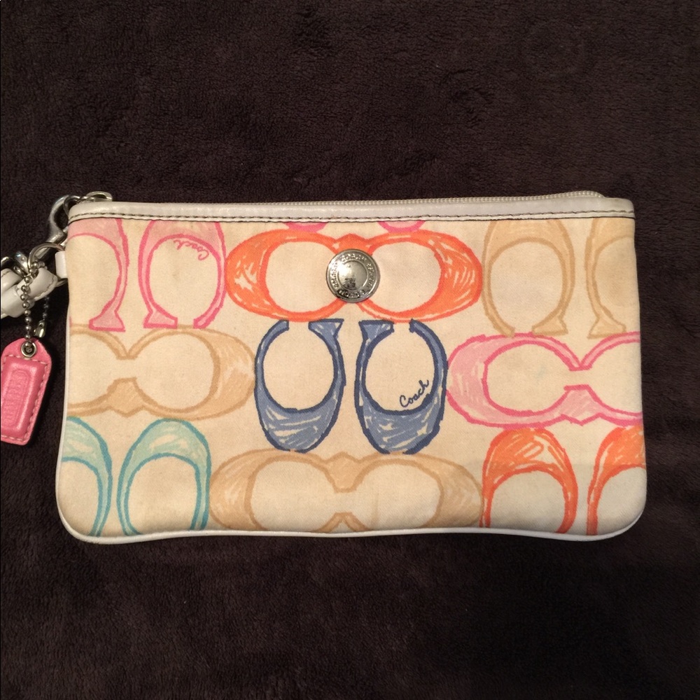 Coach Wristlet - Picture 2 of 7